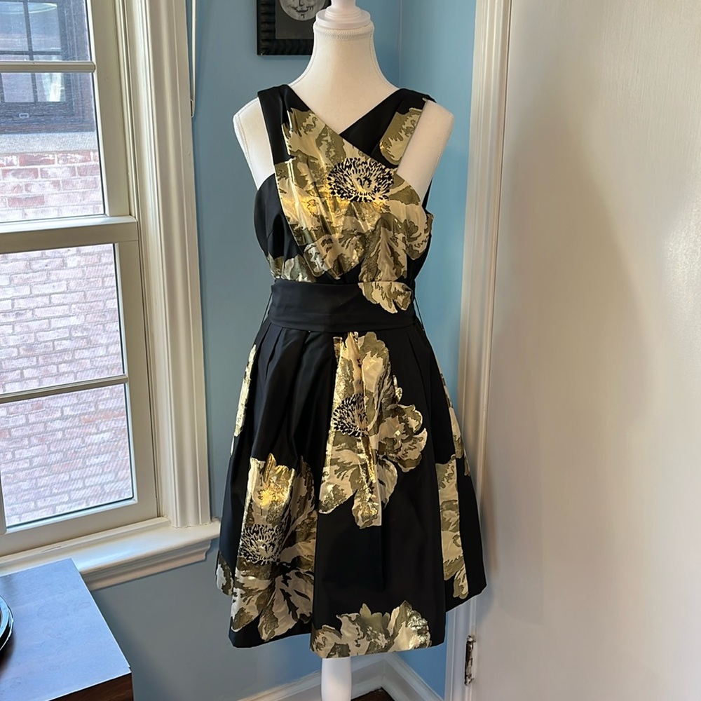 Elegant Black & Gold Dress with Sash and Pockets.
